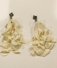 Load image into Gallery viewer, DanTee  Diva  Mini Earrings