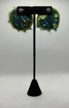 Load image into Gallery viewer, Flower Bomb Earrings - Verde