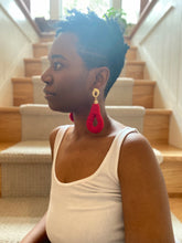 Load image into Gallery viewer, Tee Drop Earrings